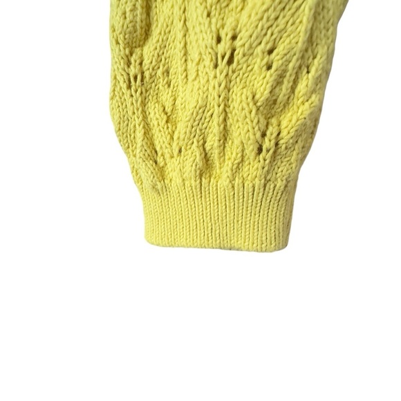 5 for $40 SALE !
Ann Taylor LOFT Yellow Cable Knit Button Down Cardigan sz S - Picture 8 of 11